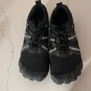 Weweya amphibious shoes